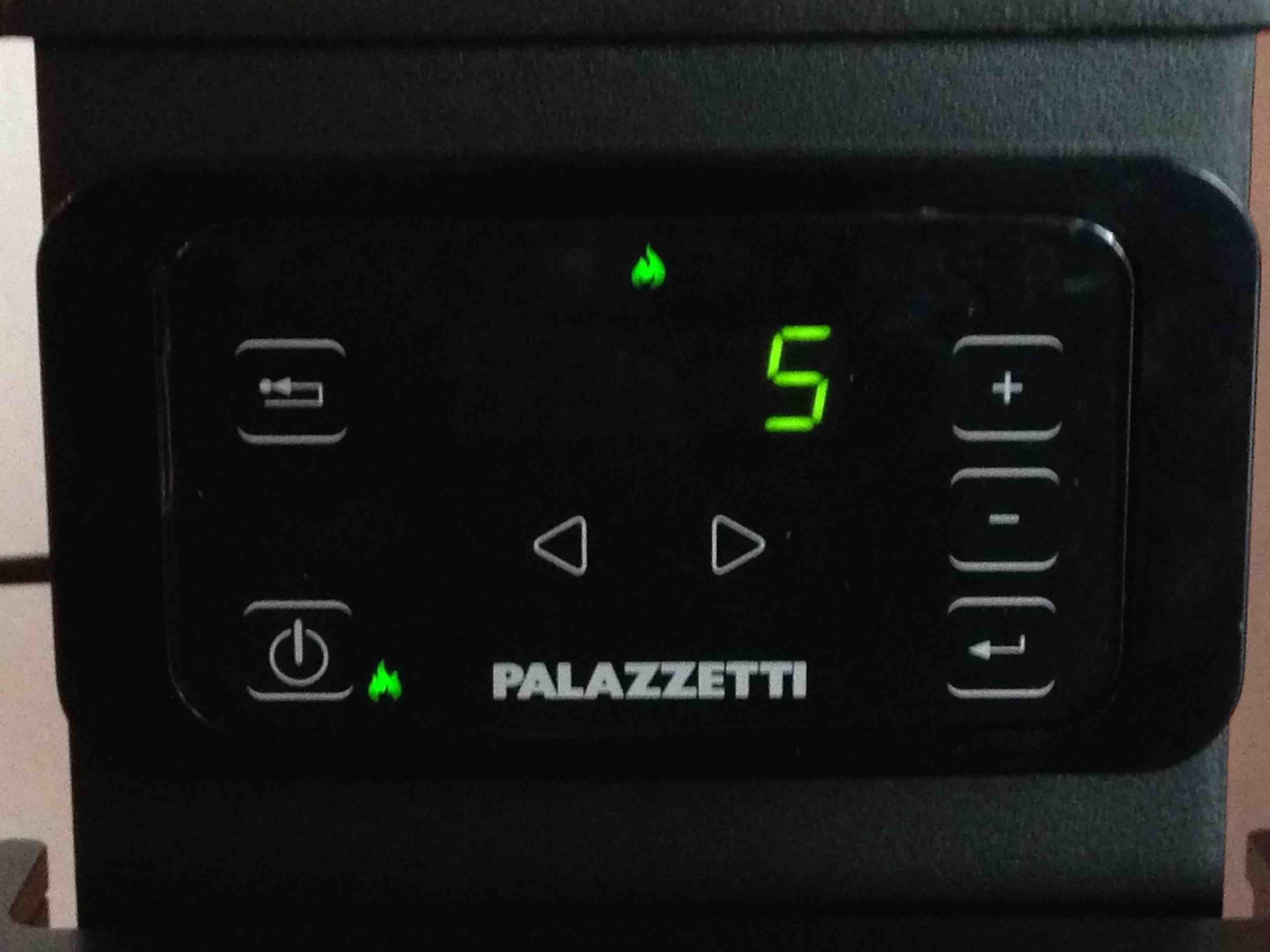 Poele A Granule Palazzetti Mode D Emploi écran tactile puissance ventilation température eco-mode type de pellet
