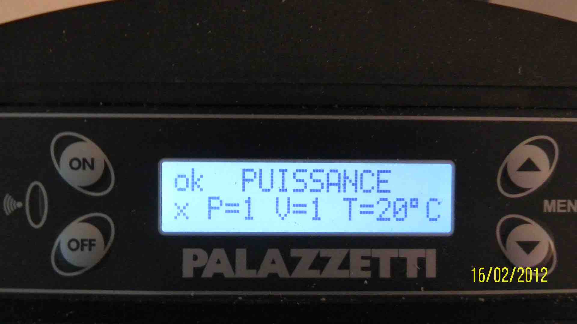 Poele A Granule Palazzetti Mode D Emploi 4 touches puissance ventilation température programmation stand-by